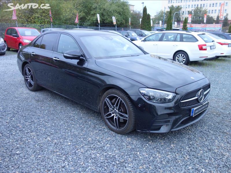 Mercedes-Benz Třídy E, 220, ČR, SERV.KN., 4MATIC.